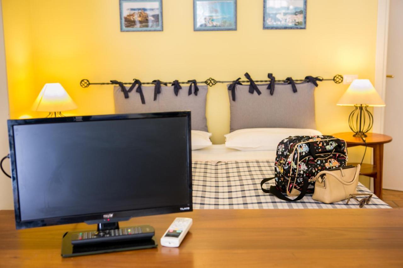 Le Raganelle Hotel Oneglia Luaran gambar